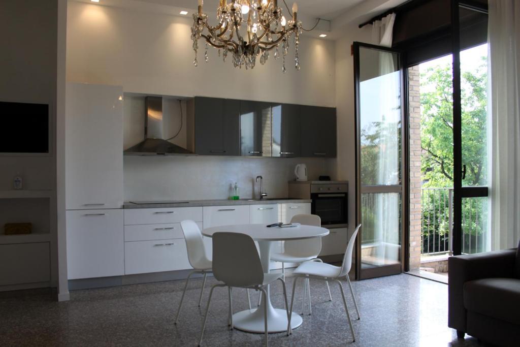 Ferienwohnung La Casa Di Antoine Cesano Maderno Exterior foto